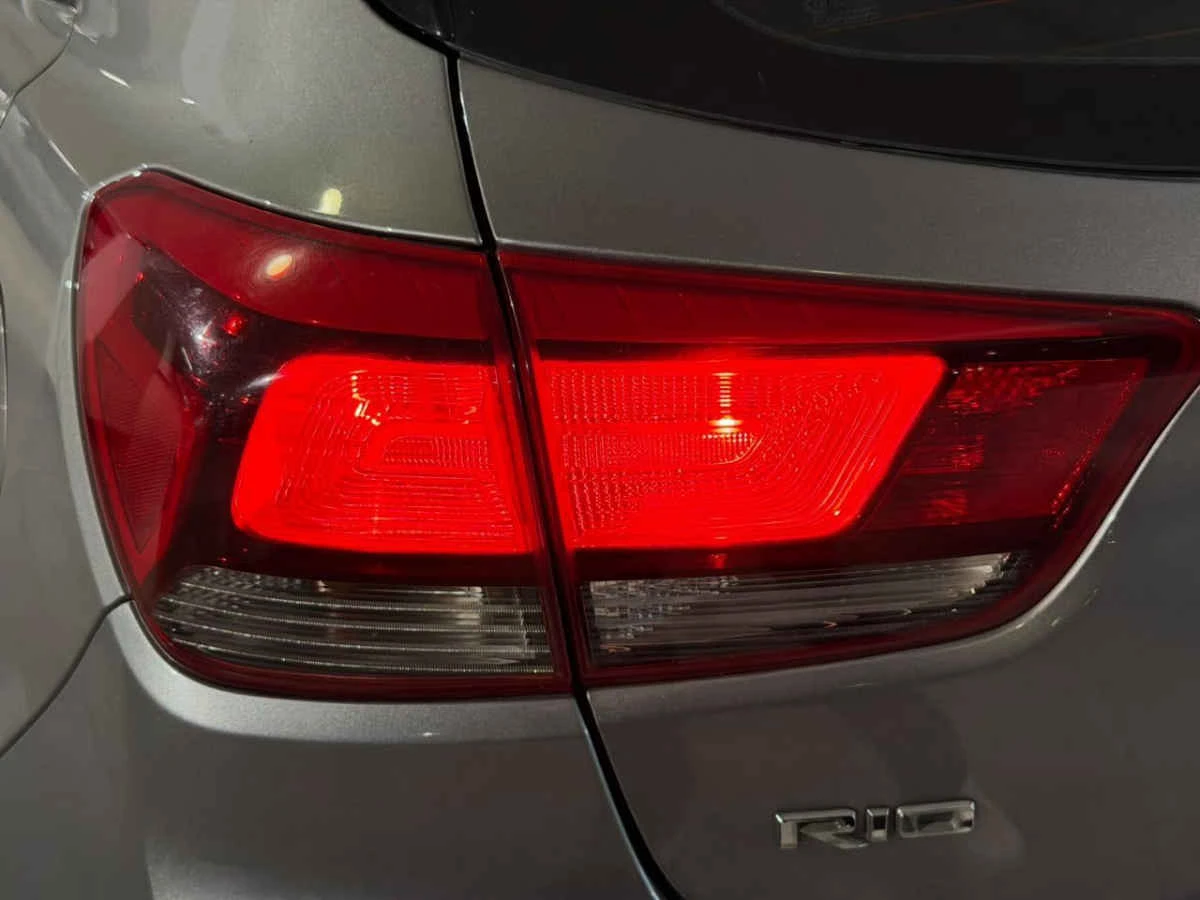 Kia KIA RIO HB 2022