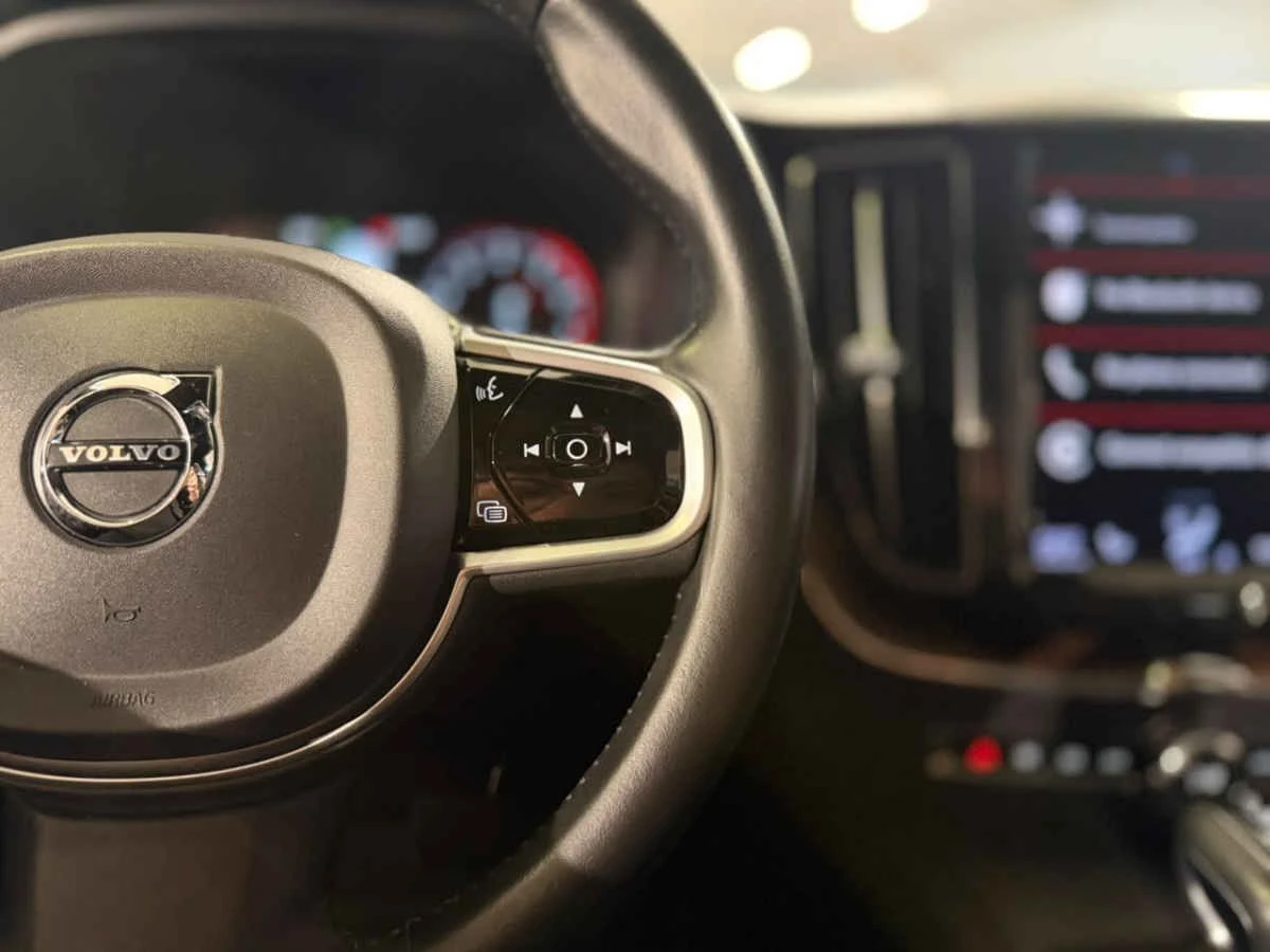 Volvo XC60 2021