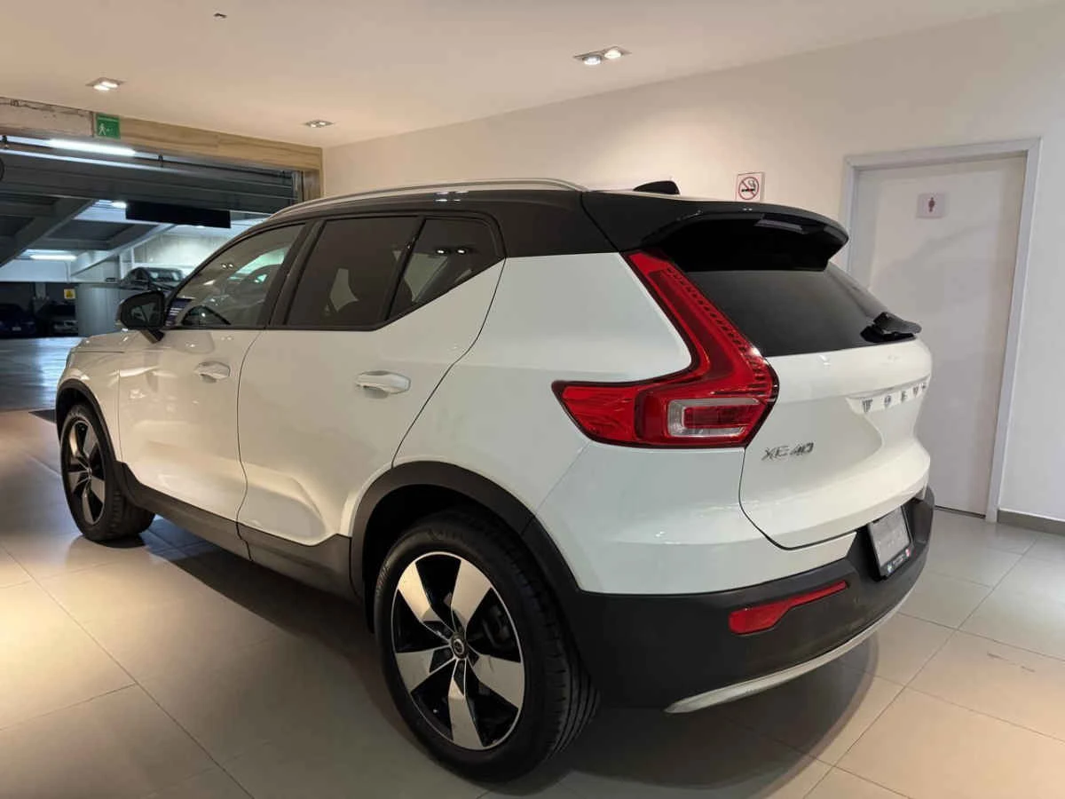 Volvo XC40 2019