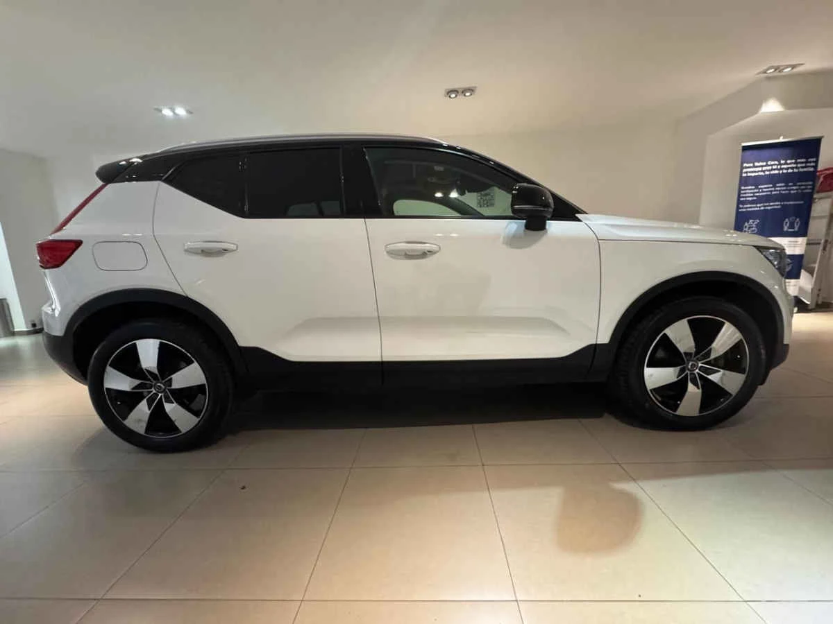 Volvo XC40 2019