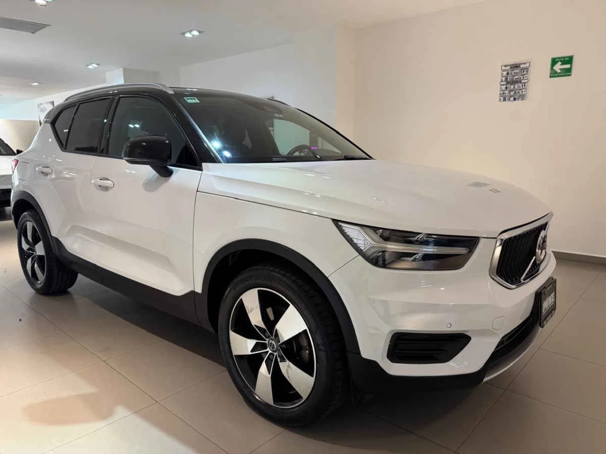 Volvo XC40 2019