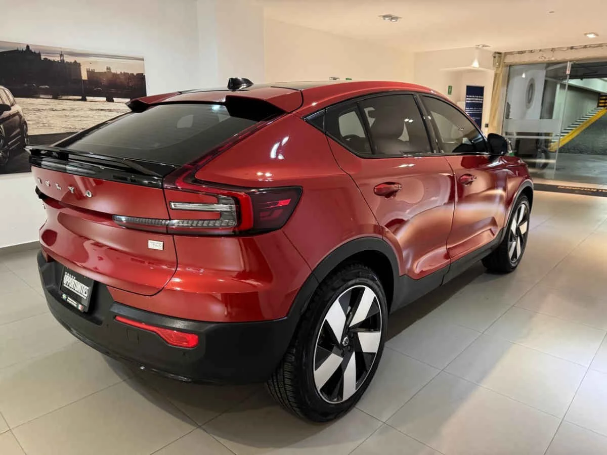 Volvo C40 2024