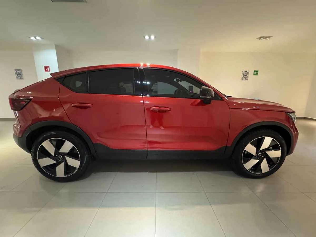 Volvo C40 2024