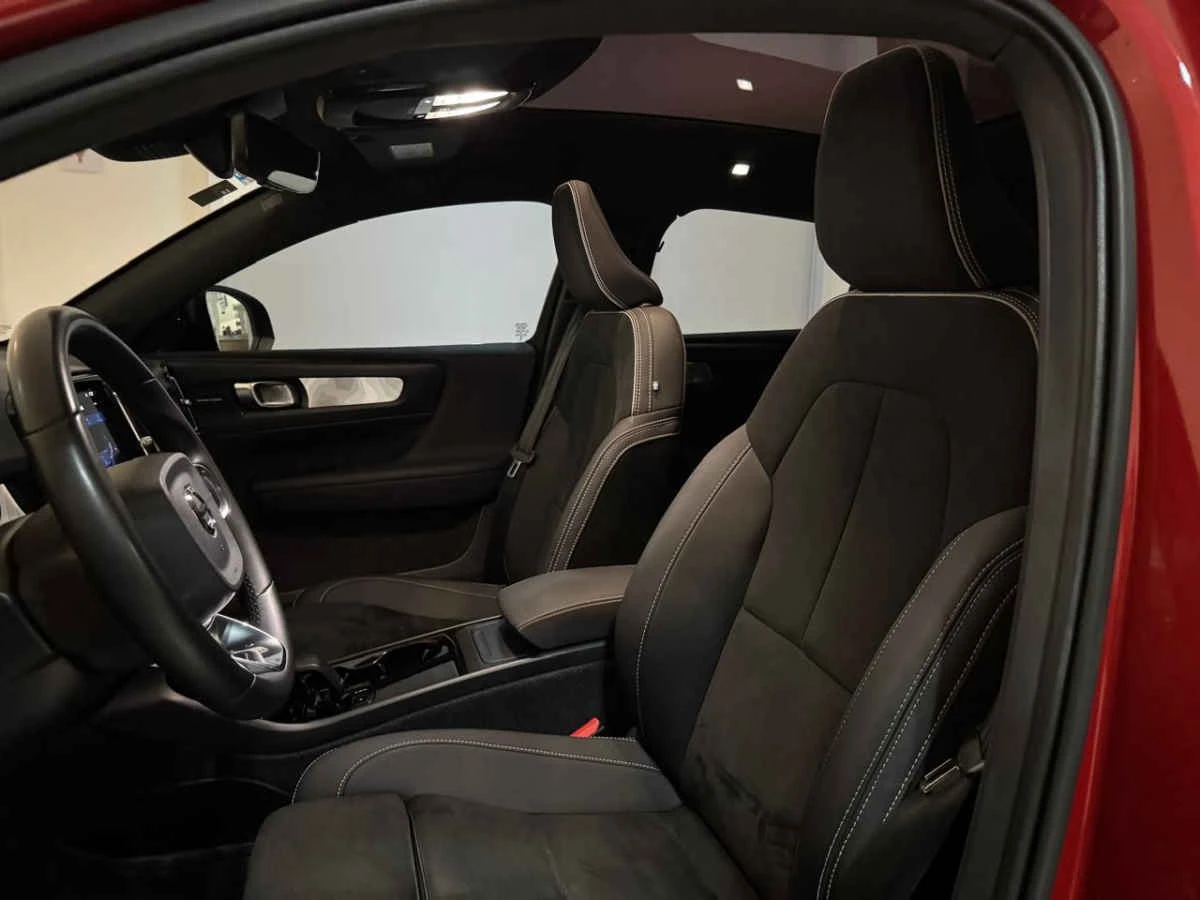 Volvo C40 2024