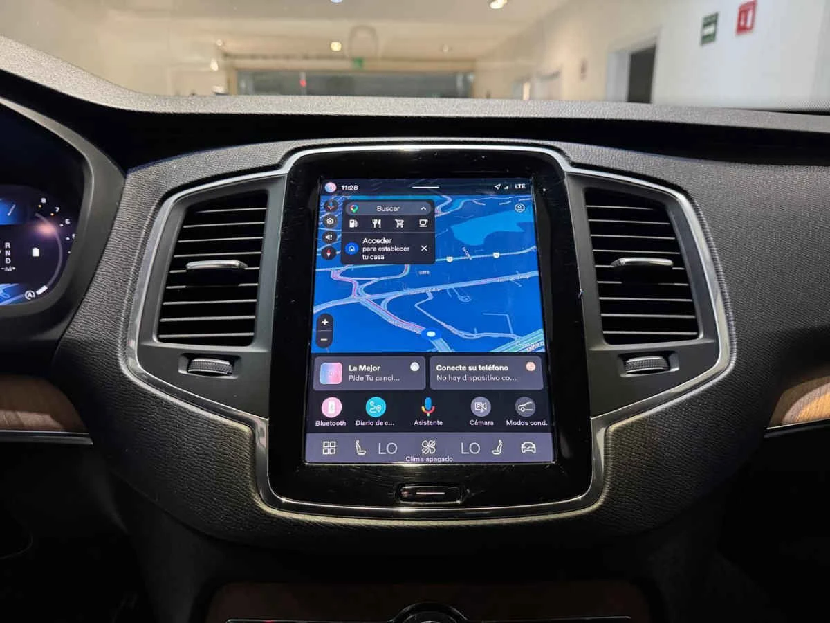 Volvo XC90 2023