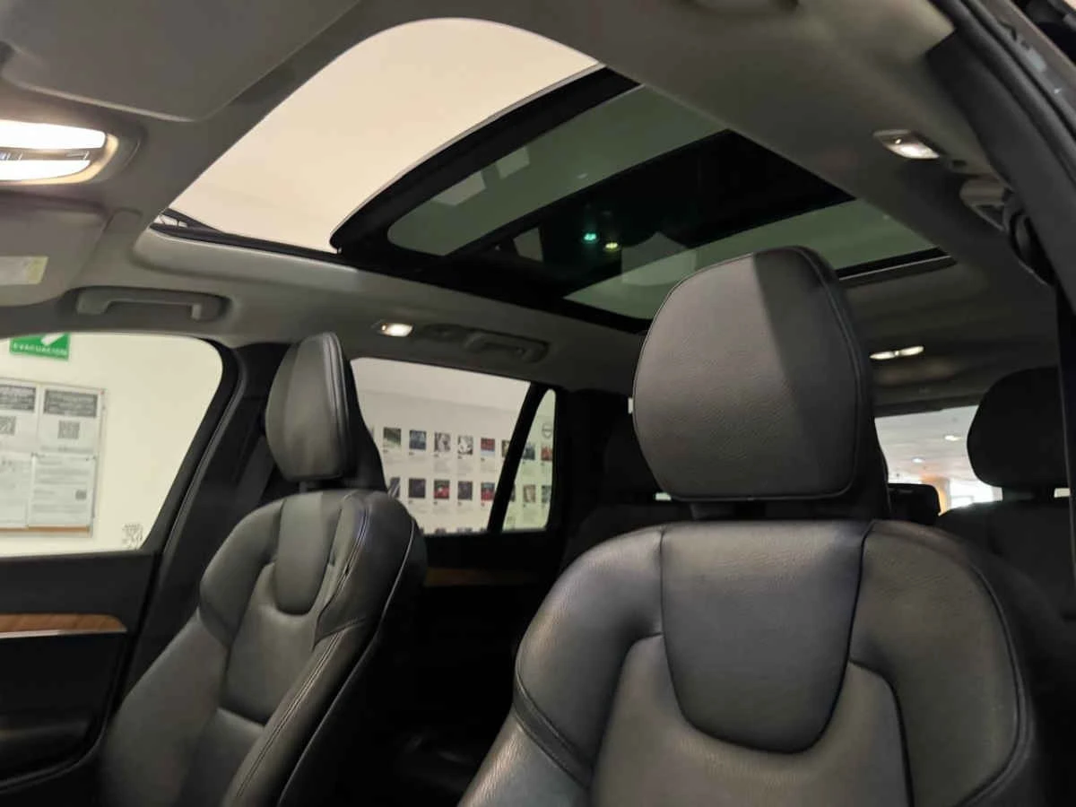 Volvo XC90 2023