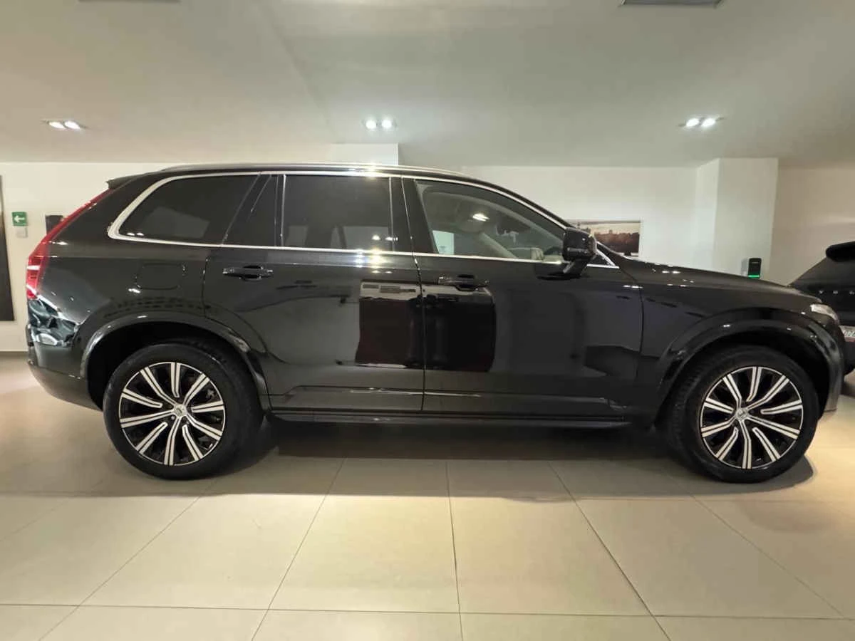 Volvo XC90 2023