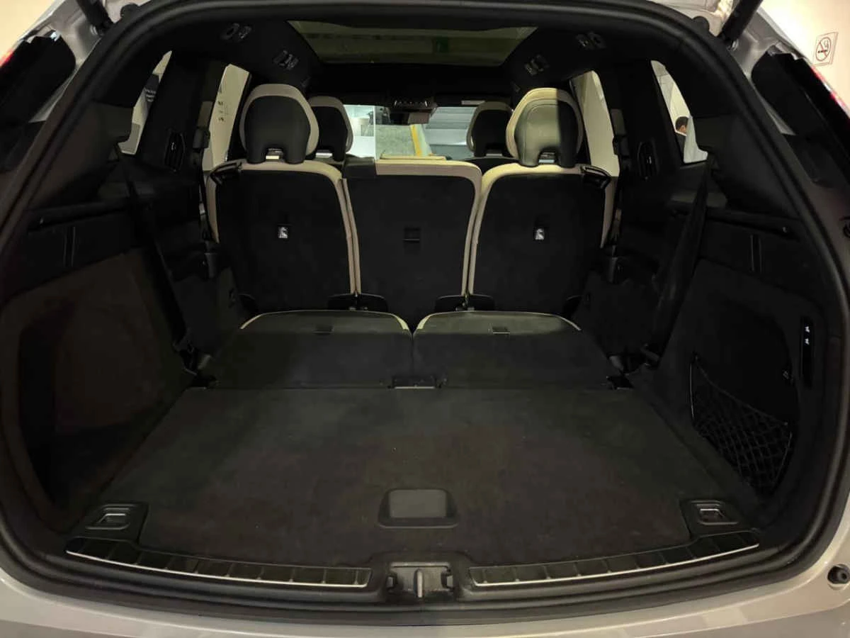 Volvo EX90 2025