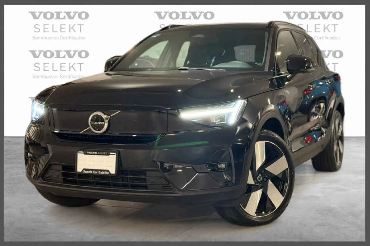Volvo XC40 2024