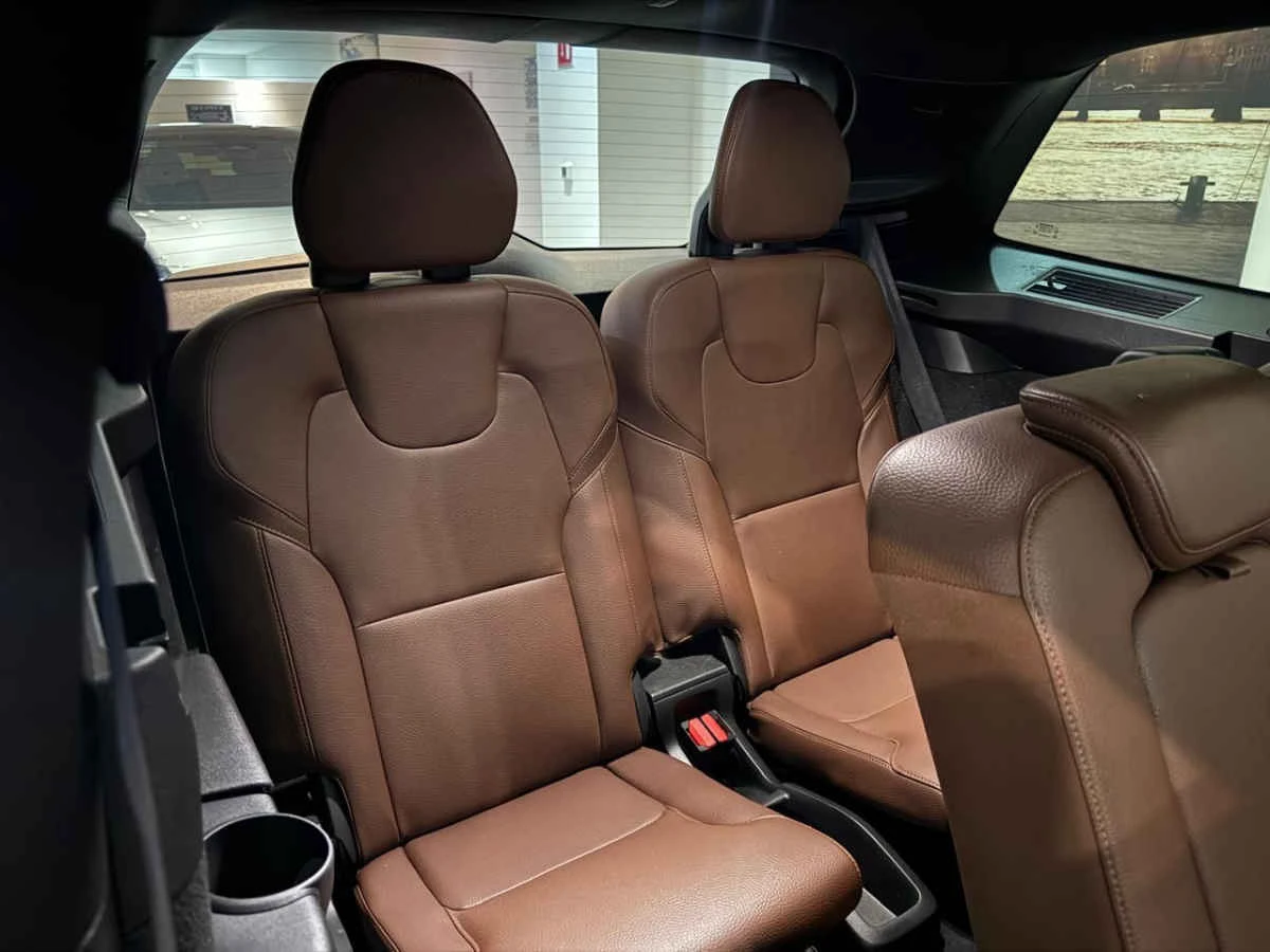 Volvo XC90 2023