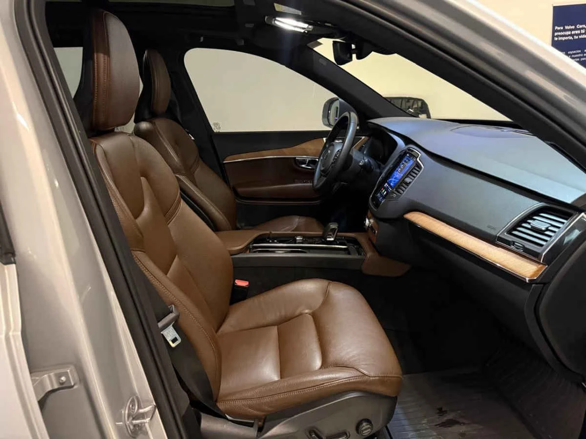 Volvo XC90 2023