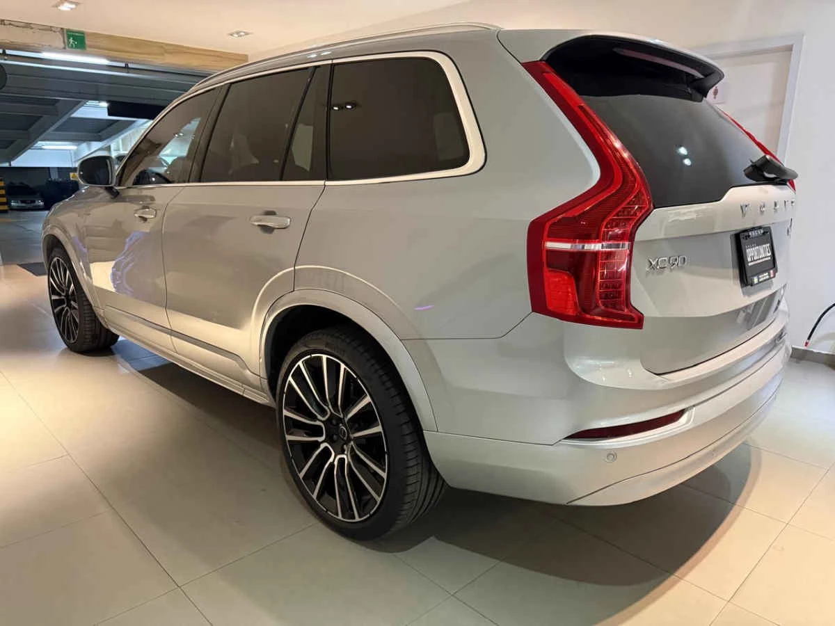 Volvo XC90 2023
