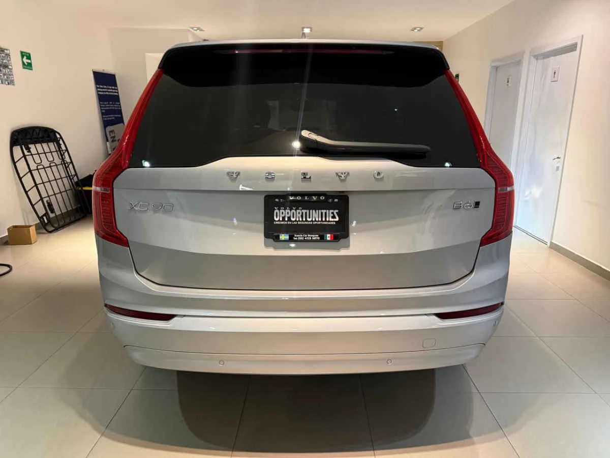 Volvo XC90 2023