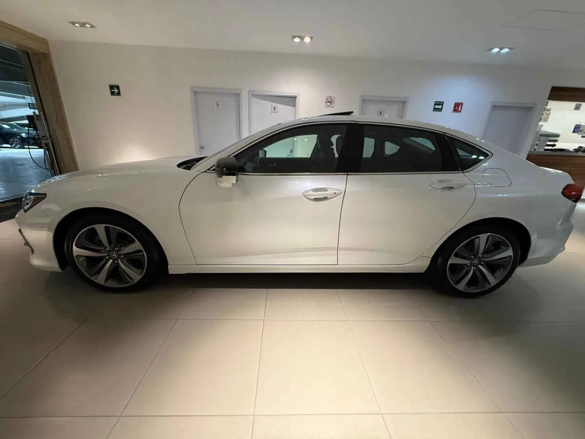 Acura TLX 2022
