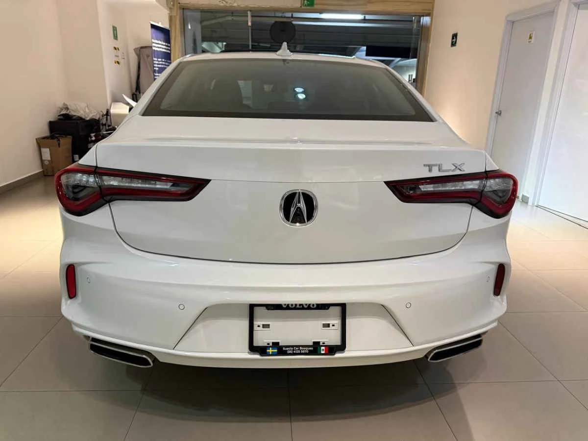 Acura TLX 2022
