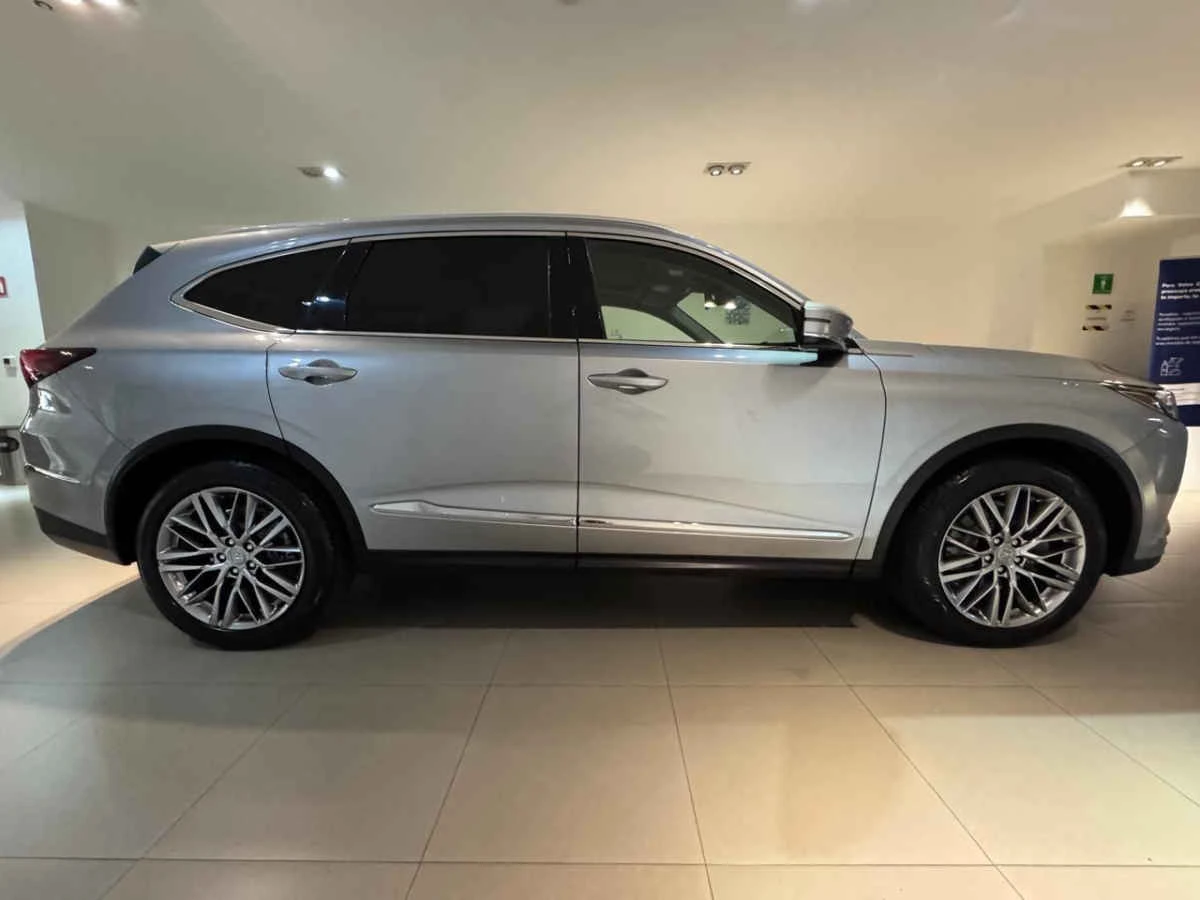 Acura MDX 2024