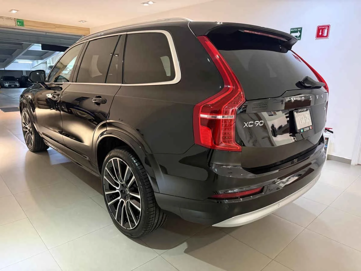 Volvo XC90 2022