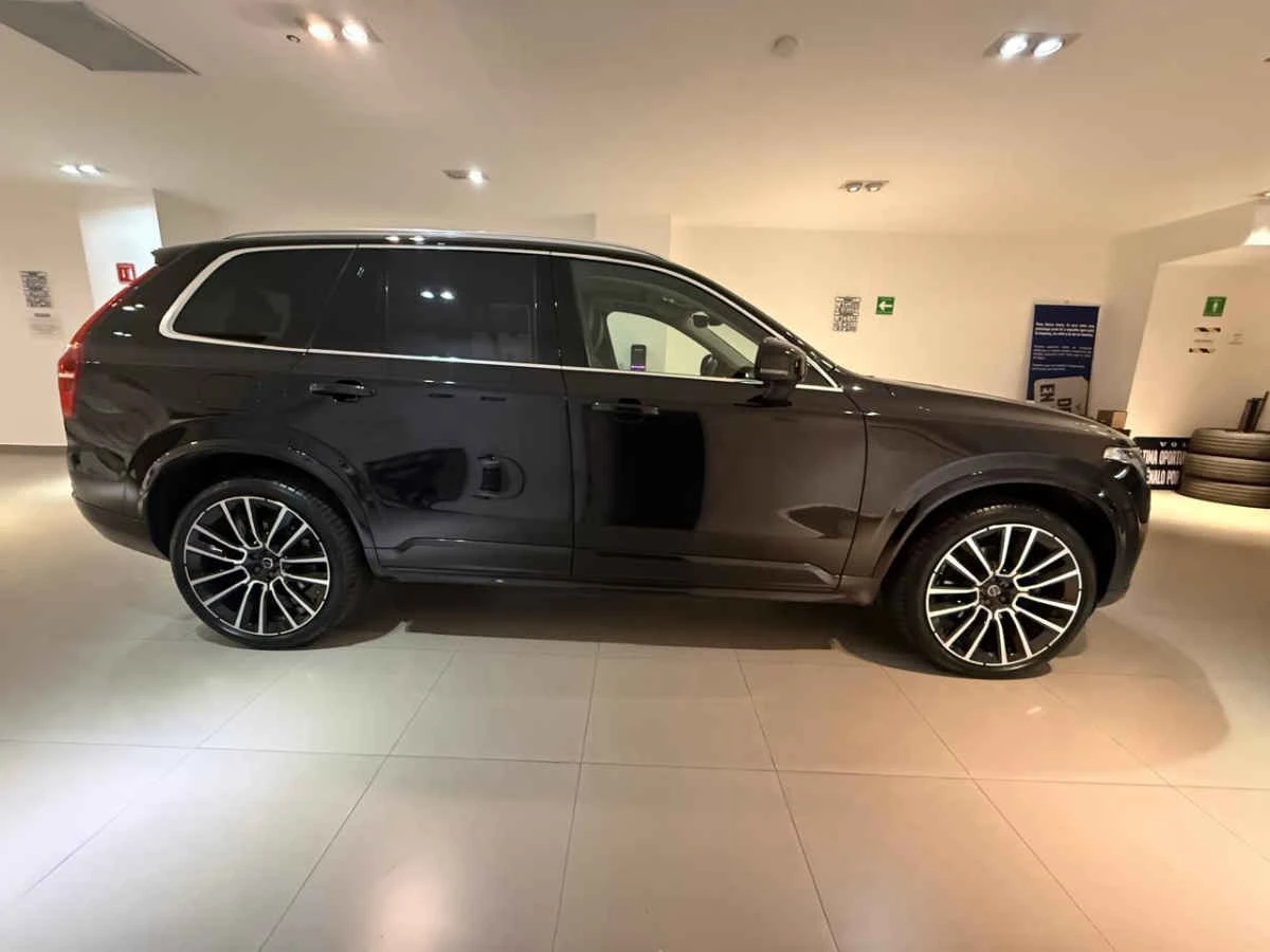 Volvo XC90 2022