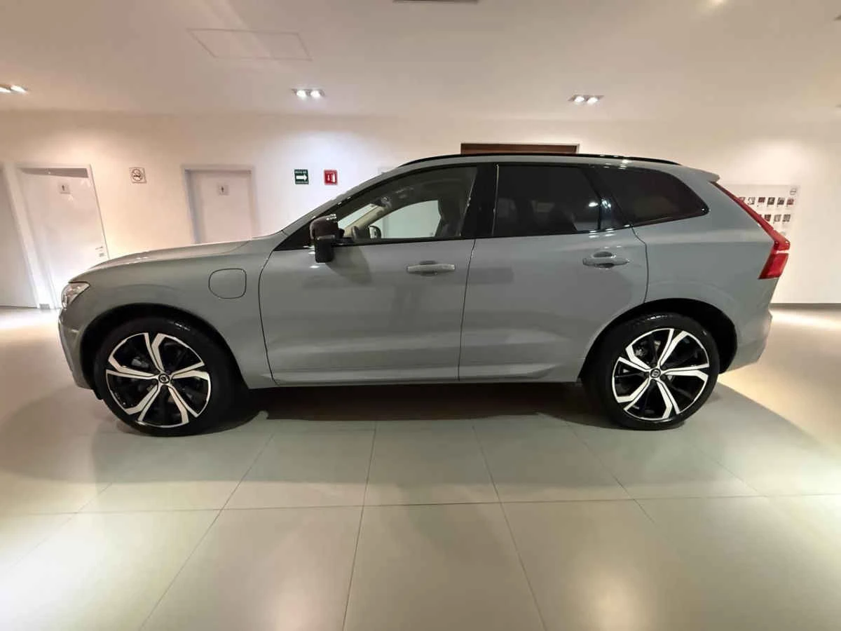 Volvo XC60 2024