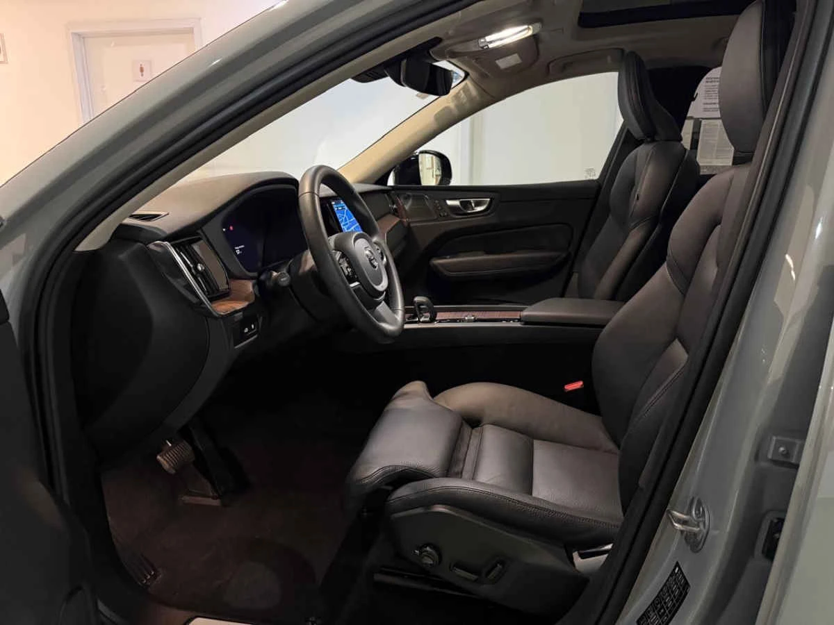 Volvo XC60 2024