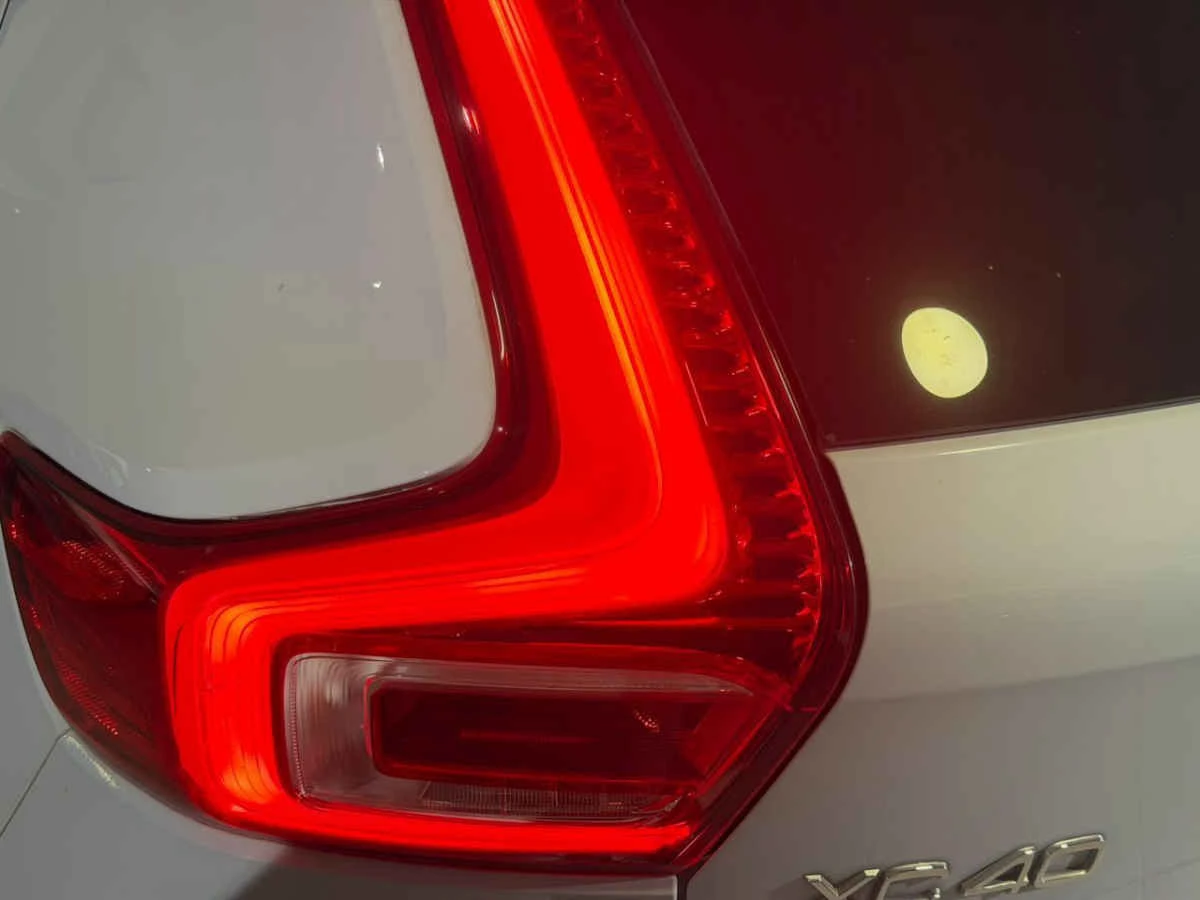 Volvo XC40 2024